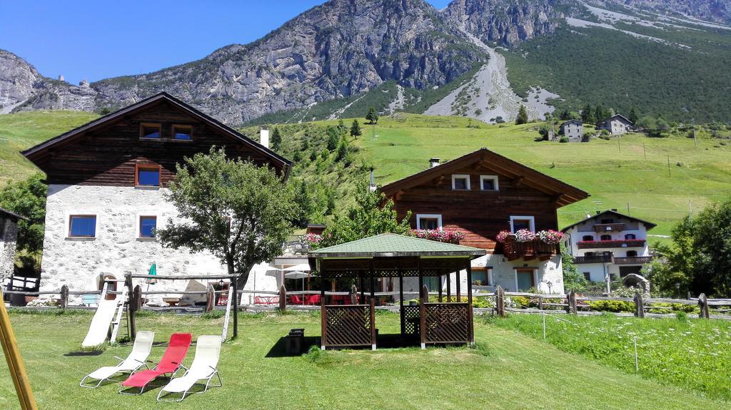 Agriturismo Raethia Isolaccia Zewnętrze zdjęcie