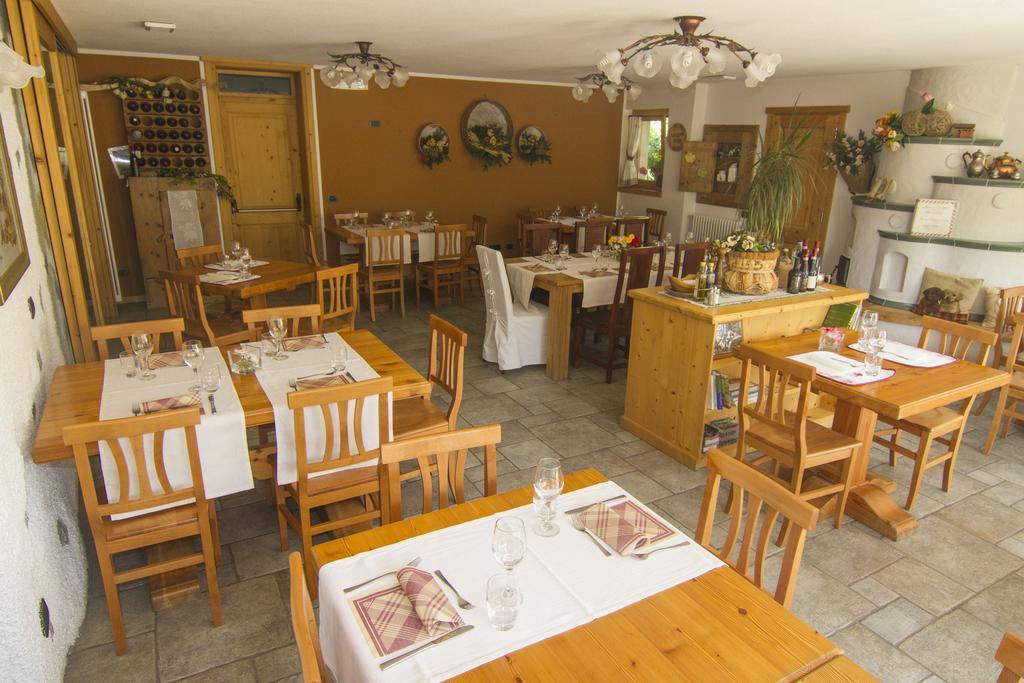 Agriturismo Raethia Isolaccia Zewnętrze zdjęcie