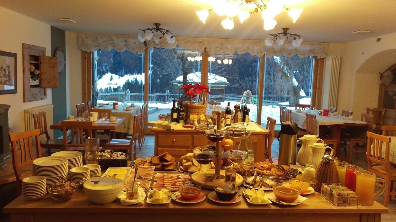 Agriturismo Raethia Isolaccia Zewnętrze zdjęcie